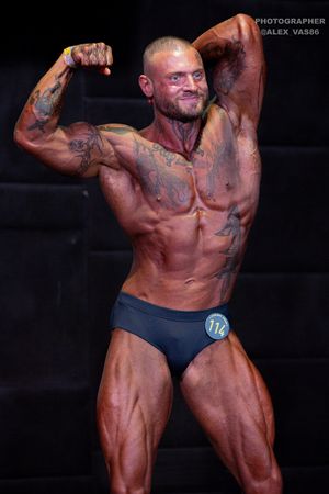 СLASSIC PHYSIQUE +178